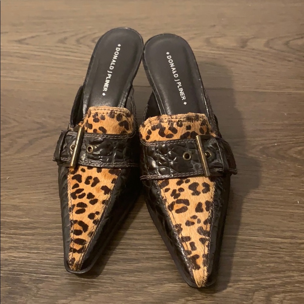 🎄🎁 Stunning Croc, Cheetah Heeled, Buckled Mules - Picture 2 of 7